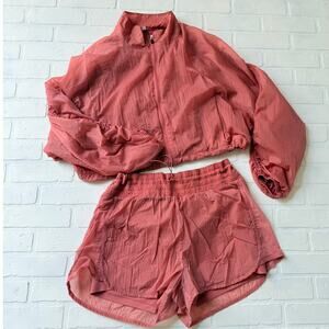 Go H2O Women's Pink Matching Track Set Water Repellant Jacket Shorts sz L/XL